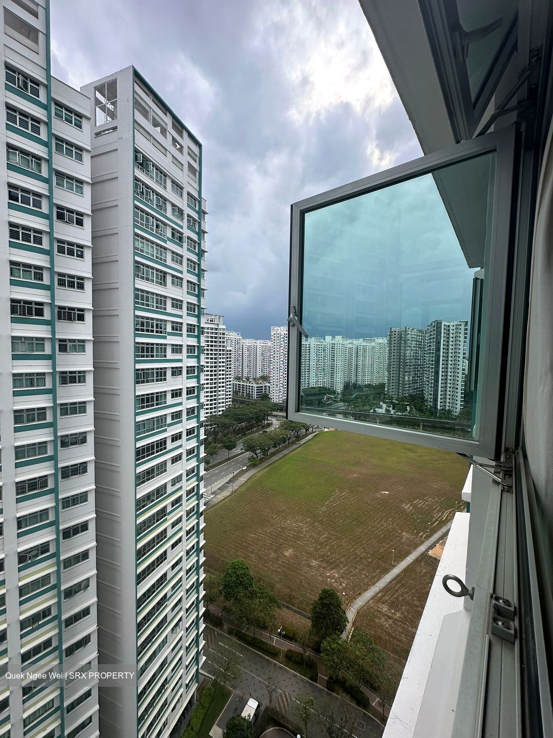 Sengkang West Way (Sengkang),  #581941461
